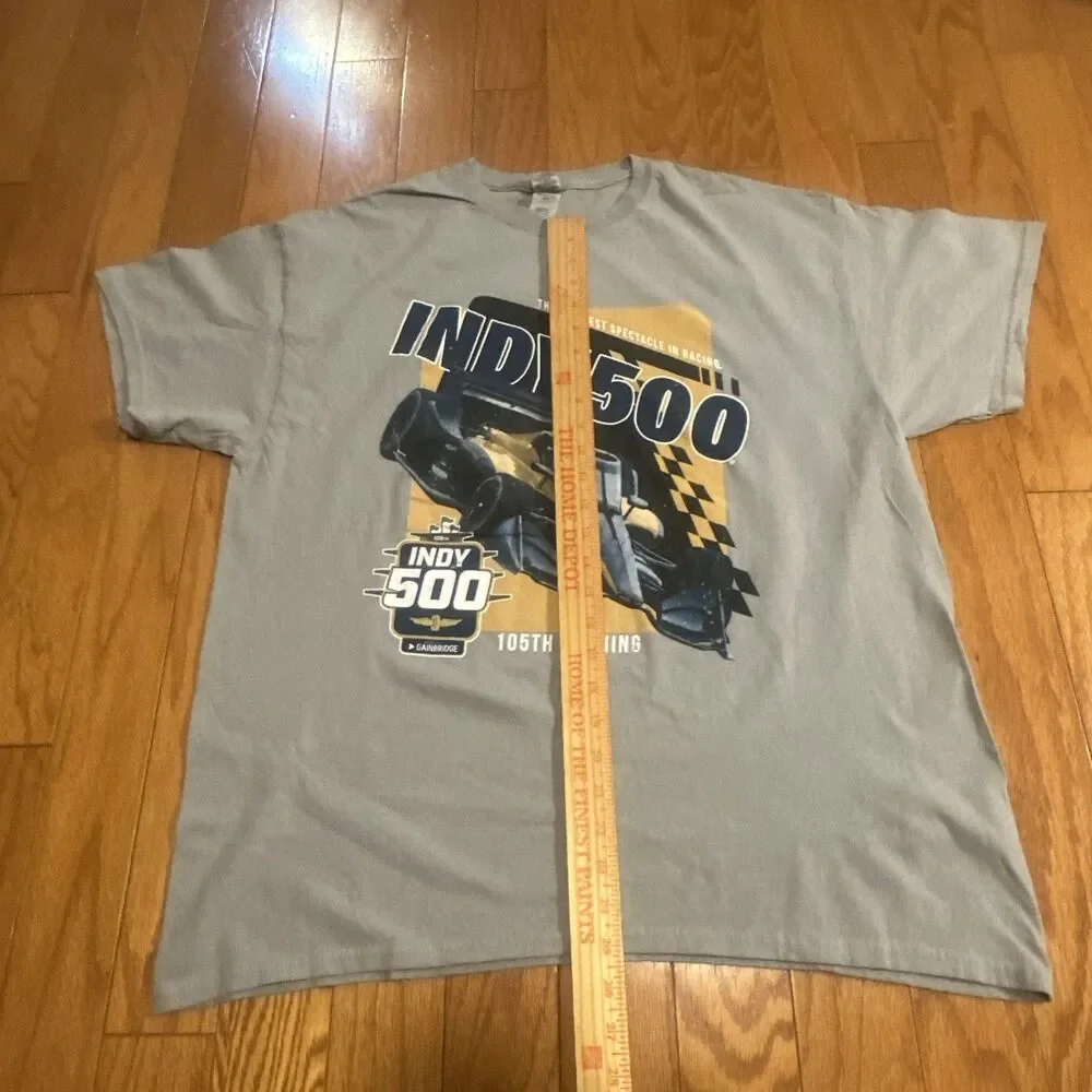 2021 Indianapolis Indy 500 Men's Grayish/Silver NWT t-shirt Size XL